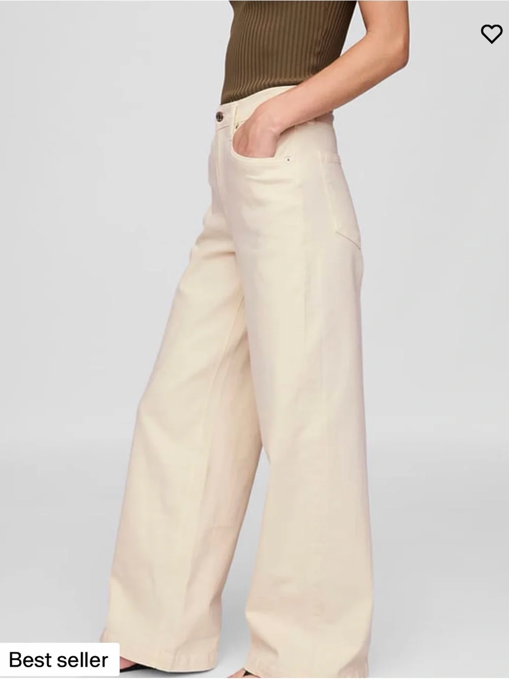 NWOT Gap high rise stride wide leg Jean color Ecru size 27/4 length short